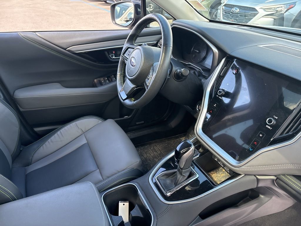 Used 2024 Subaru Outback Onyx Edition image 9