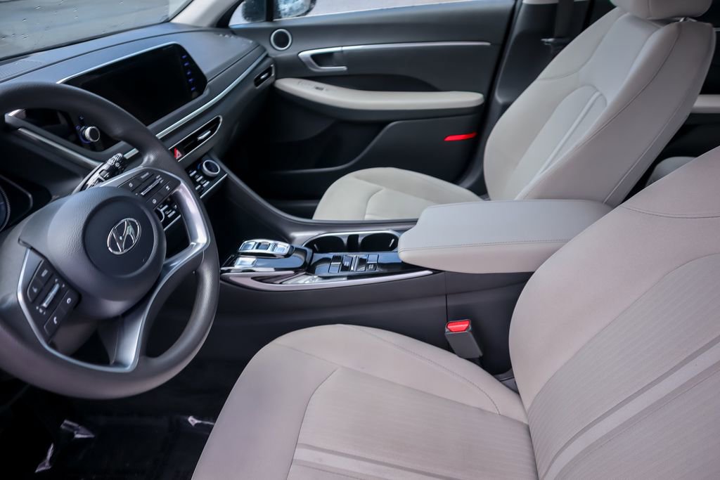 Used 2023 Hyundai Sonata SEL image 9