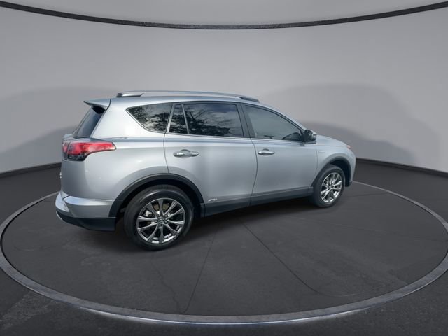 Used 2018 Toyota RAV4 Limited image 15