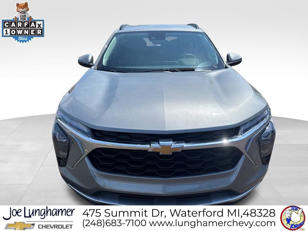 Certified 2024 Chevrolet Trax LT w/ Driver Confidence Package FWD image 9