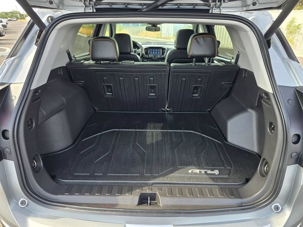 Used 2024 GMC Terrain AT4 w/ LPO, Floor Liner Package AWD/4WD image 31