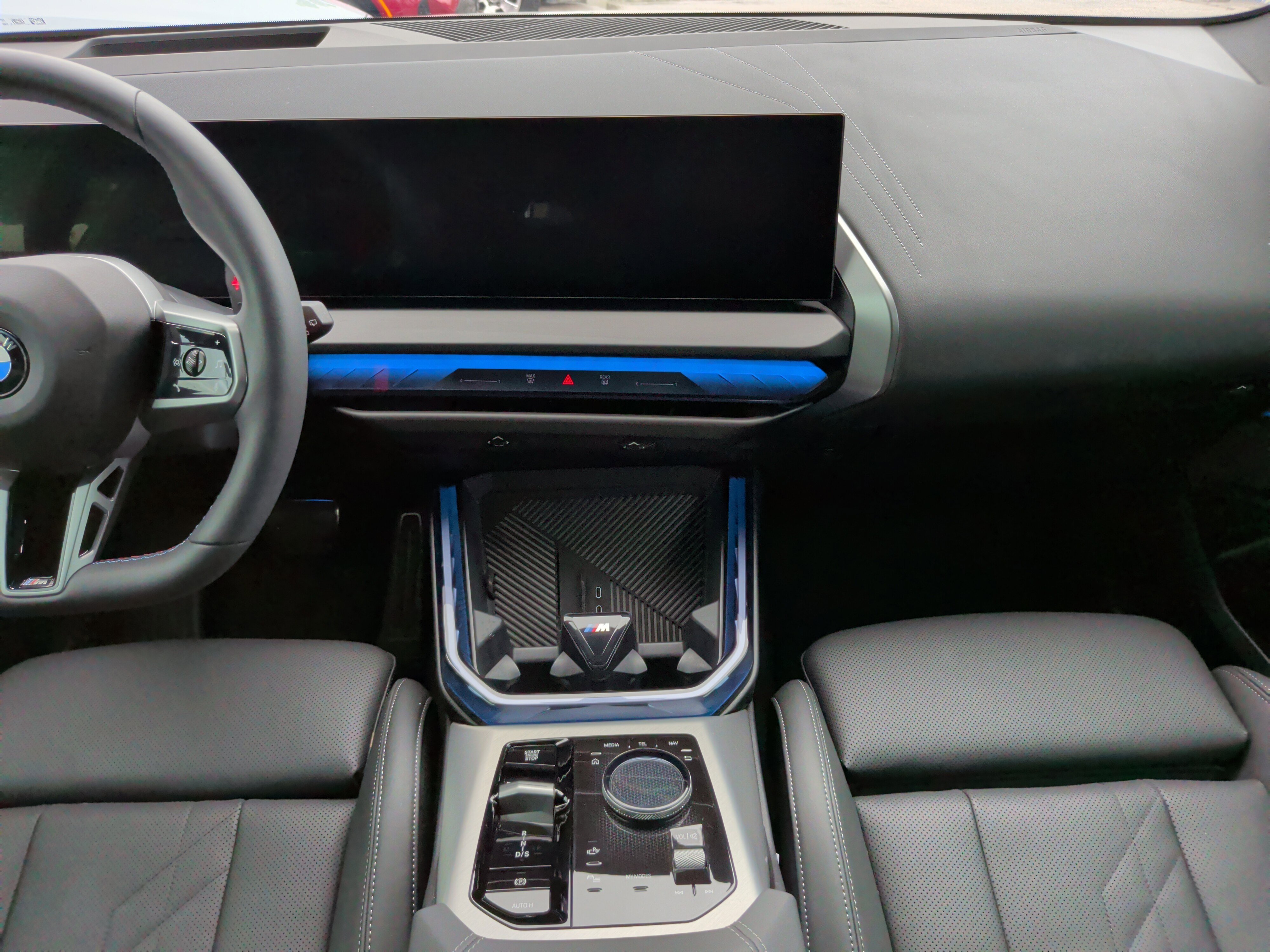 Certified 2025 BMW X3 M50 w/ Premium Package image 32