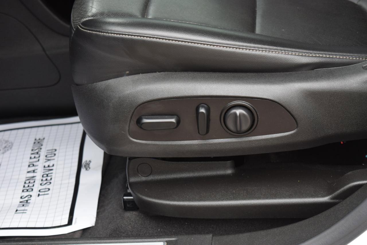 Used 2021 GMC Acadia SLT FWD image 36