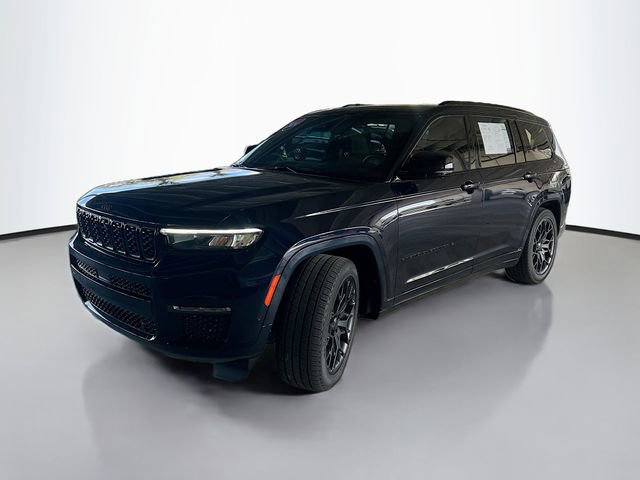 Used 2024 Jeep Grand Cherokee L Summit image 3