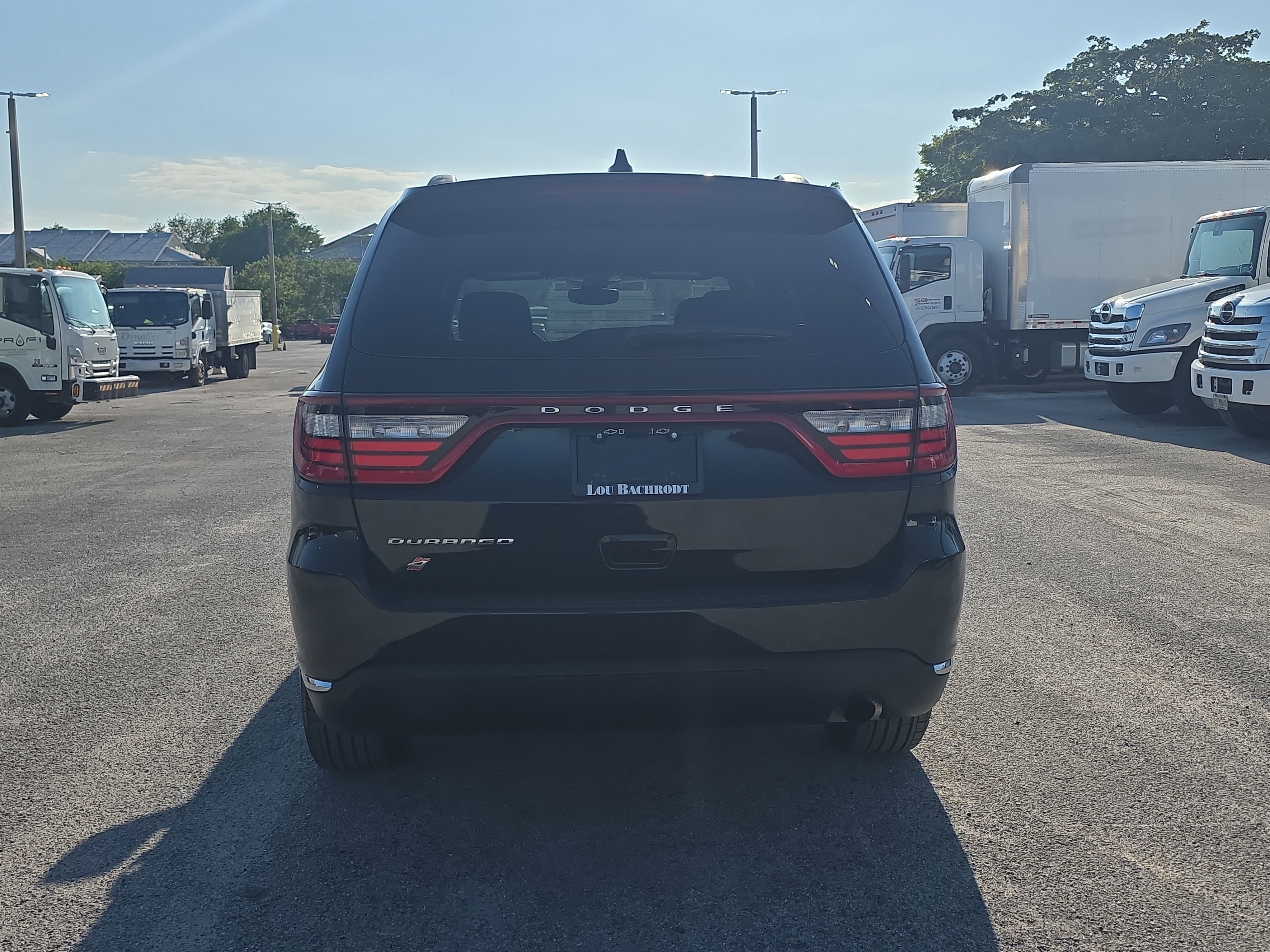 Used 2023 Dodge Durango SXT AWD/4WD image 6