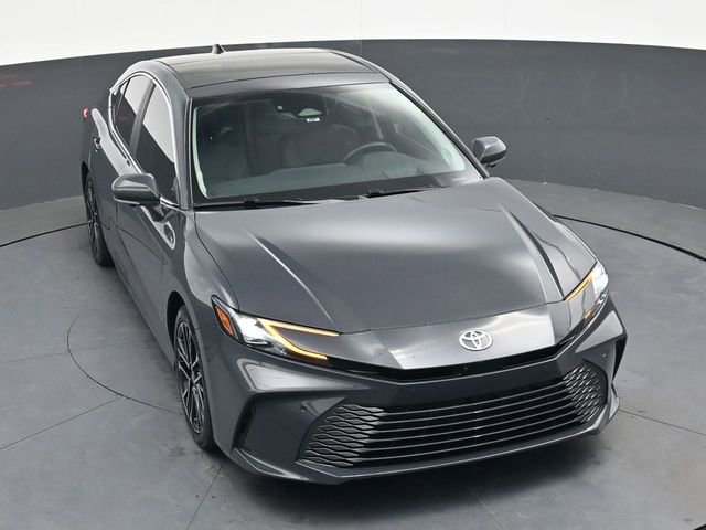Used 2025 Toyota Camry XLE w/ Premium Plus Package FWD image 28
