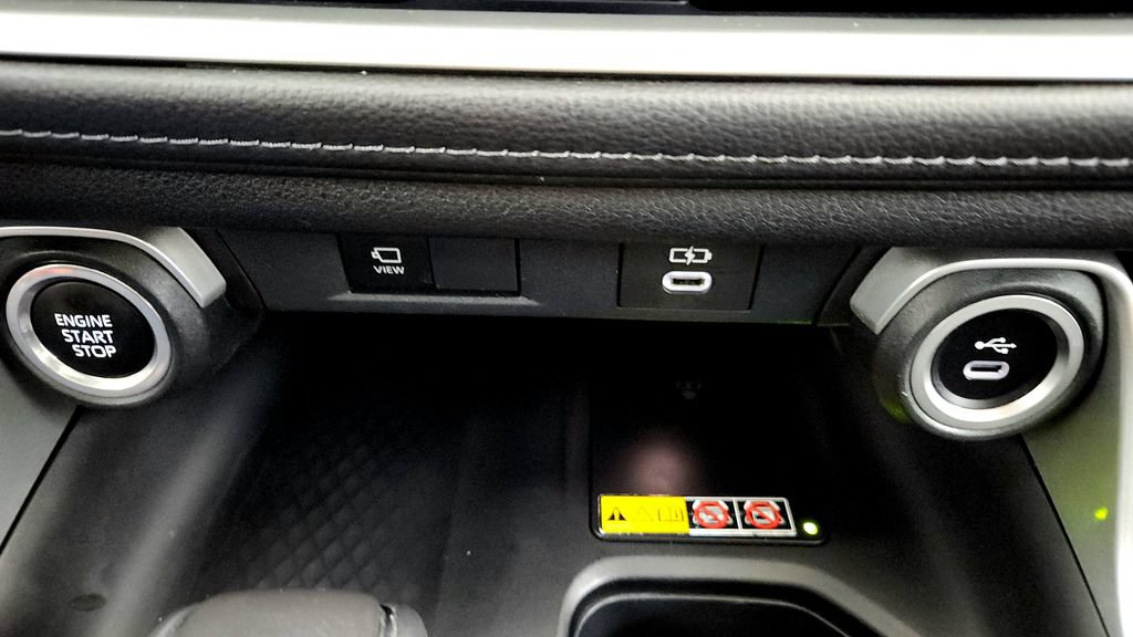 Certified 2024 Toyota Grand Highlander AWD image 36