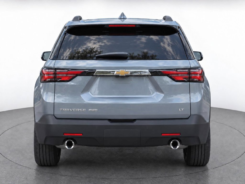Used 2023 Chevrolet Traverse LT AWD/4WD image 6