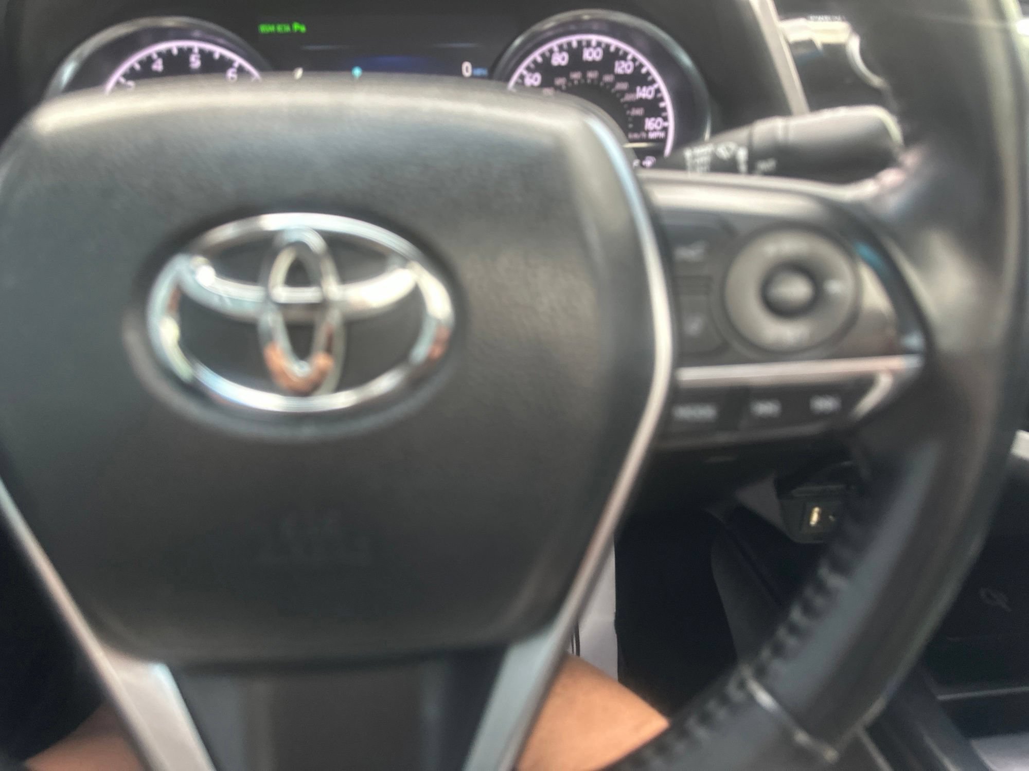 Used 2018 Toyota Camry XLE w/ Driver Assist Package FWD image 22