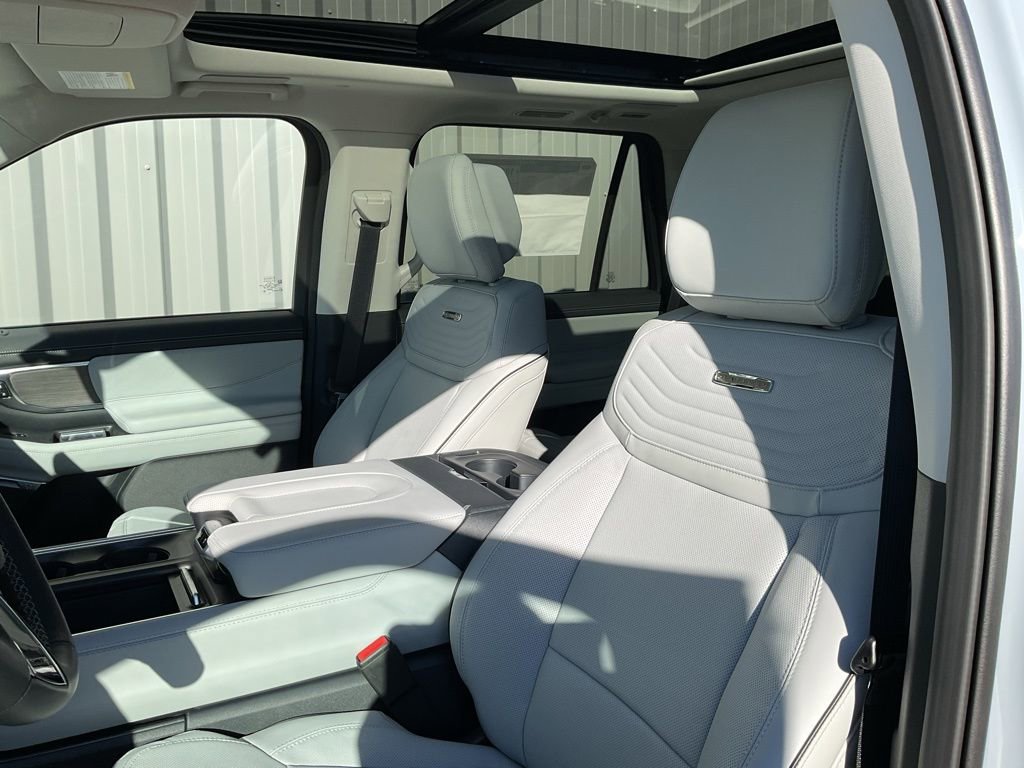 New 2026 Ford Expedition Platinum w/ Platinum Ultimate Package image 10