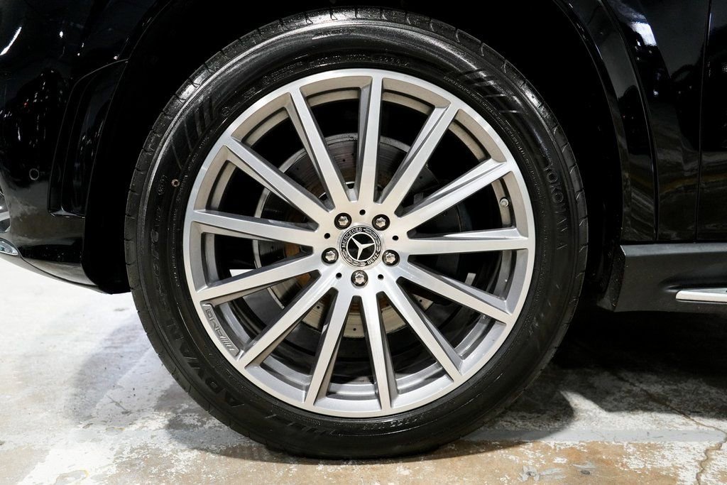 Used 2021 Mercedes-Benz GLS 580 4MATIC image 38
