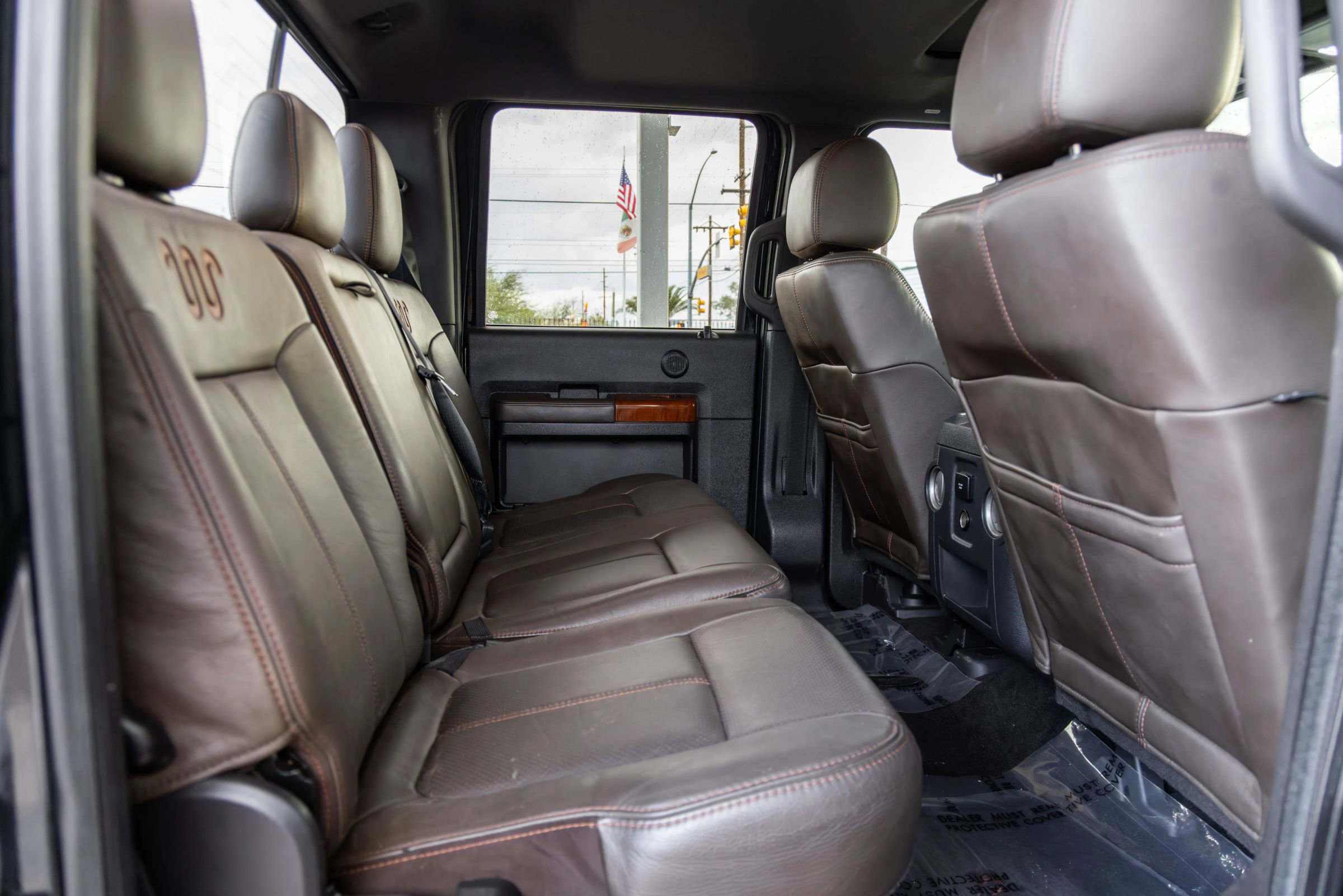 Used 2016 Ford F350 King Ranch w/ King Ranch w/Chrome Package AWD/4WD image 18