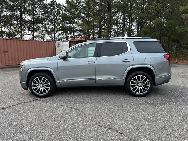 Used 2023 GMC Acadia Denali w/ Denali Technology Package image 4
