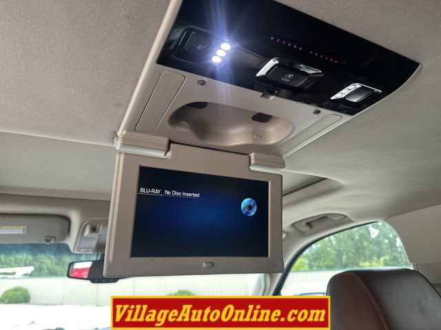 Used 2016 Cadillac Escalade ESV Premium AWD/4WD image 39