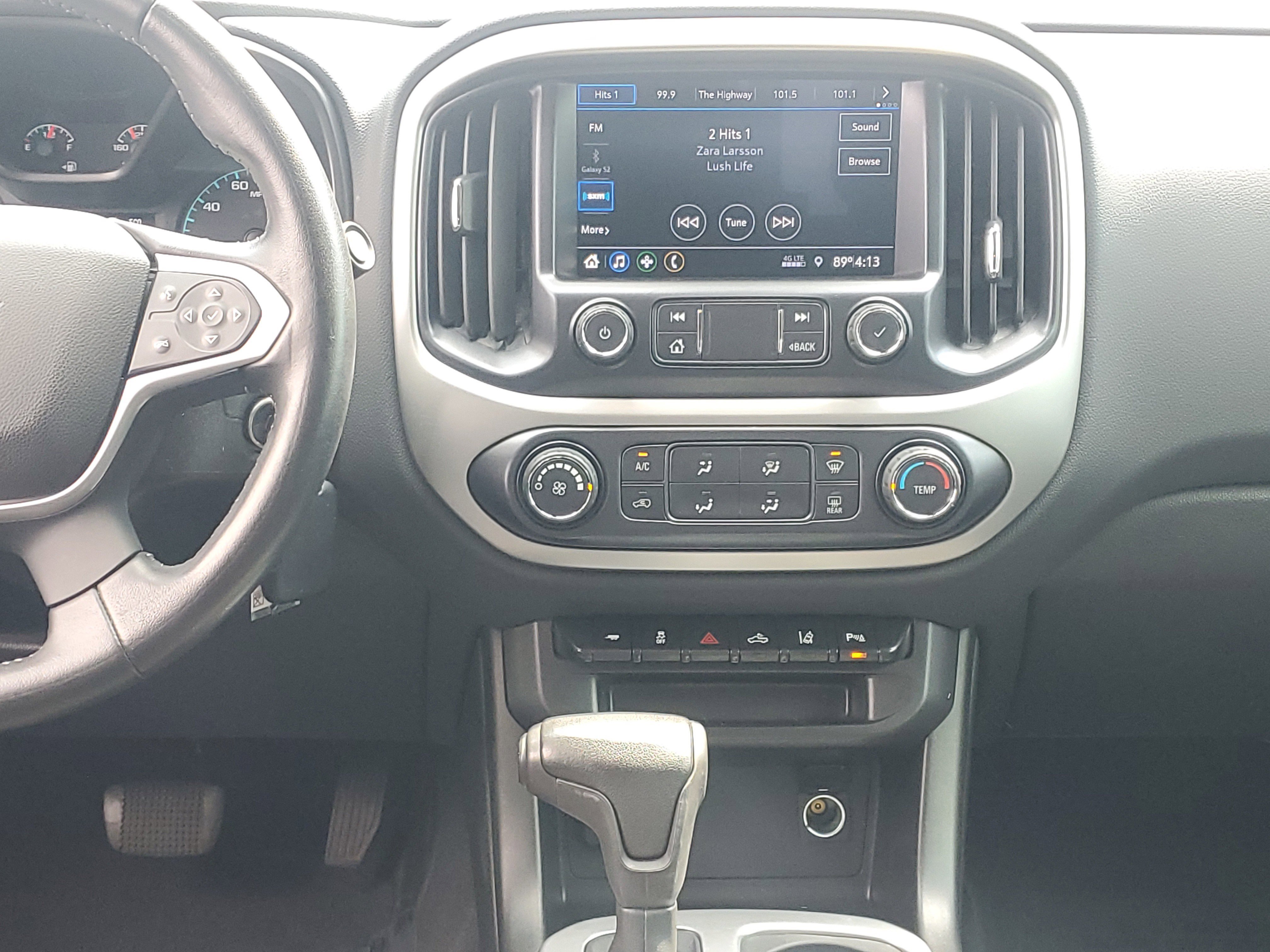 Used 2021 Chevrolet Colorado LT w/ Safety Package RWD image 17
