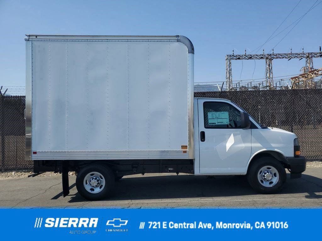 New 2025 Chevrolet Express 3500 w/ Power Convenience Package RWD image 1