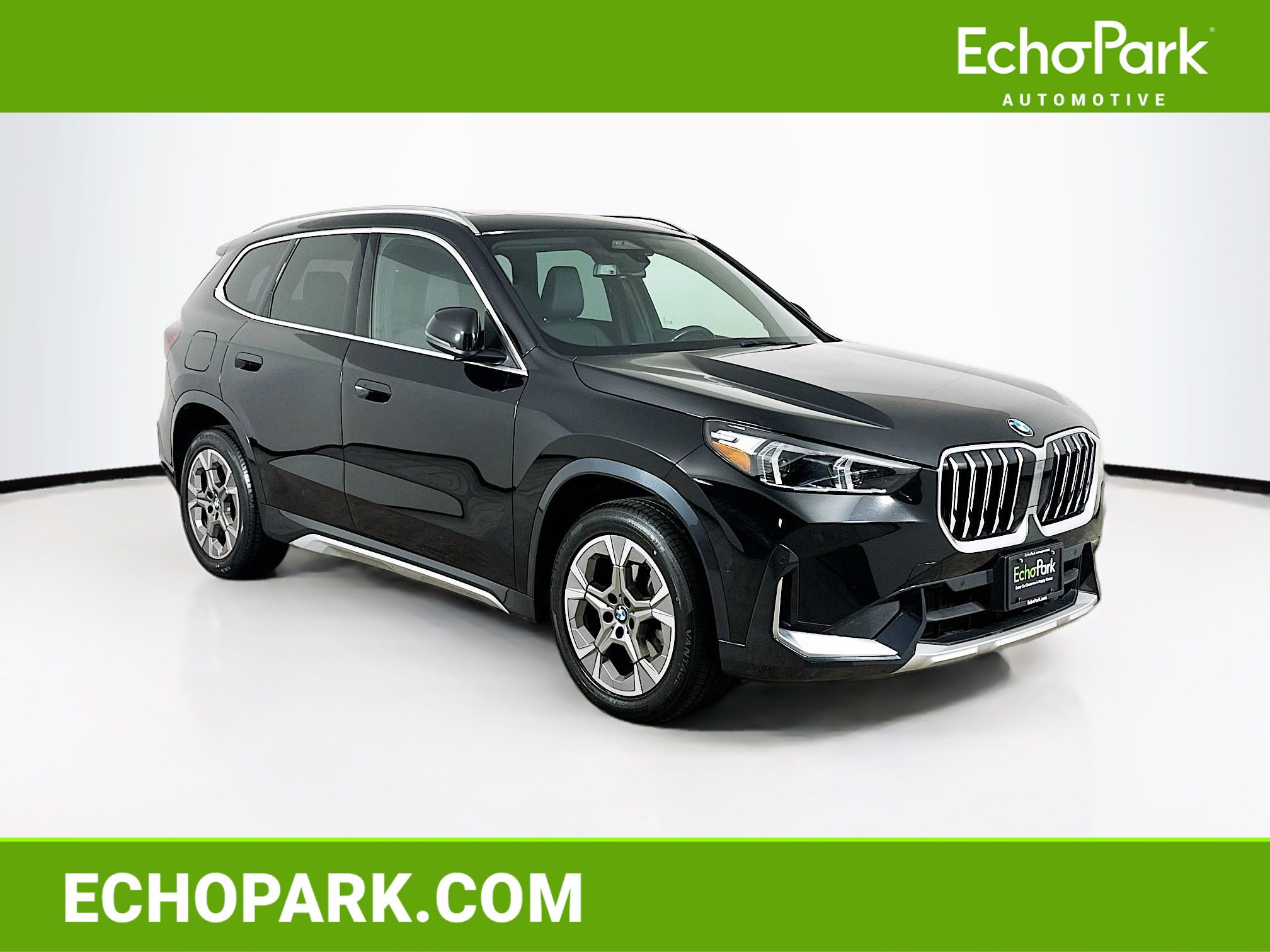 Used 2025 BMW X1 xDrive28i AWD/4WD image 1