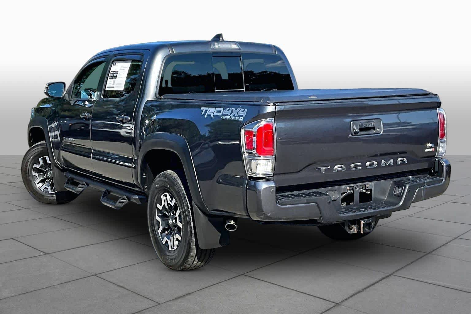 Used 2020 Toyota Tacoma TRD Off-Road w/ Technology Package AWD/4WD image 12