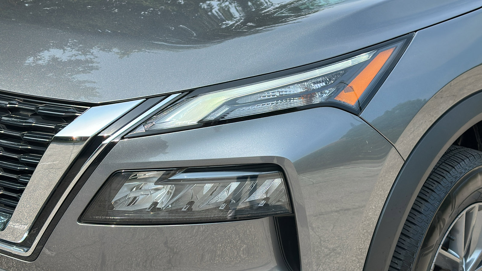 Certified 2023 Nissan Rogue S image 4