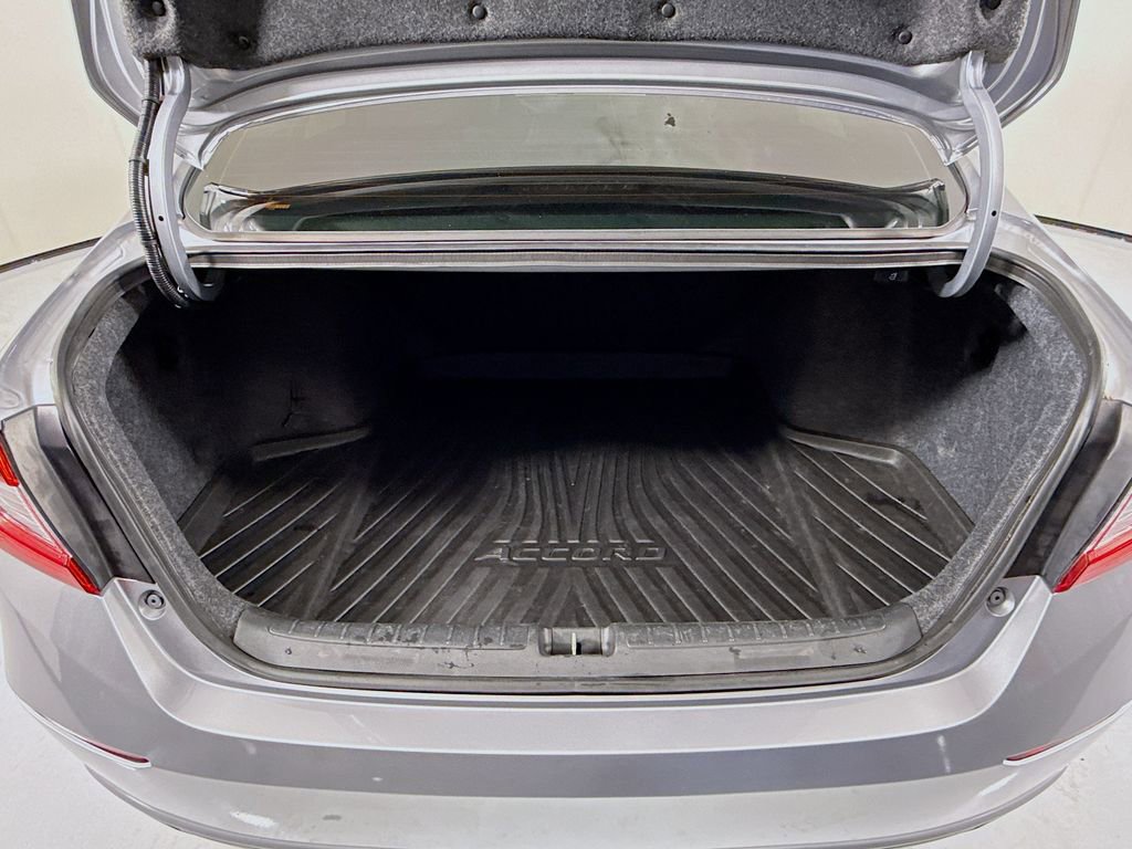 Certified 2020 Honda Accord EX image 28
