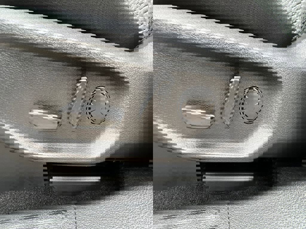 New 2025 Ford Ranger XLT image 30