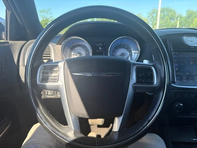Used 2012 Chrysler 300 C Luxury Series w/ 19-Premium Speaker Group RWD image 42