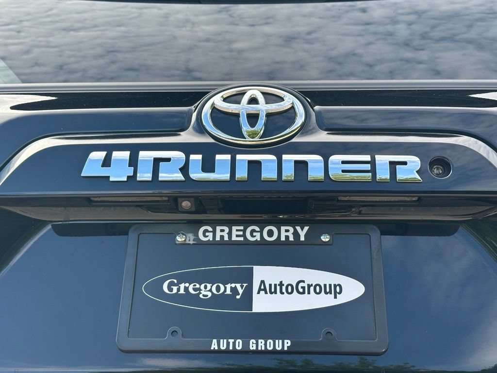 Used 2019 Toyota 4Runner SR5 Premium AWD/4WD image 13