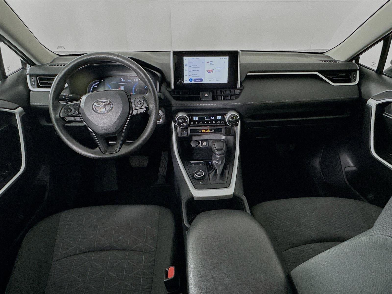 Certified 2025 Toyota RAV4 XLE image 21