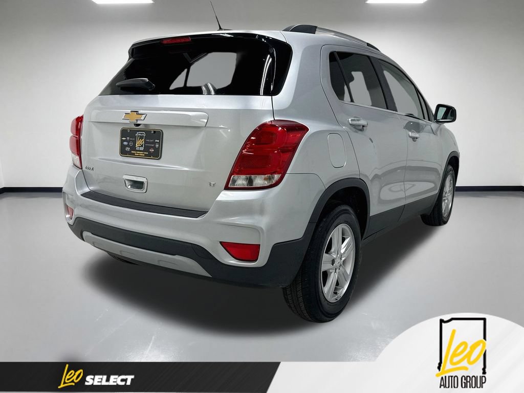Used 2018 Chevrolet Trax LT w/ LT Convenience Package FWD image 8