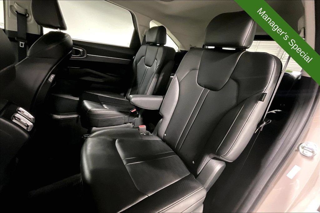 Used 2025 Kia Sorento X-Line EX AWD/4WD image 33