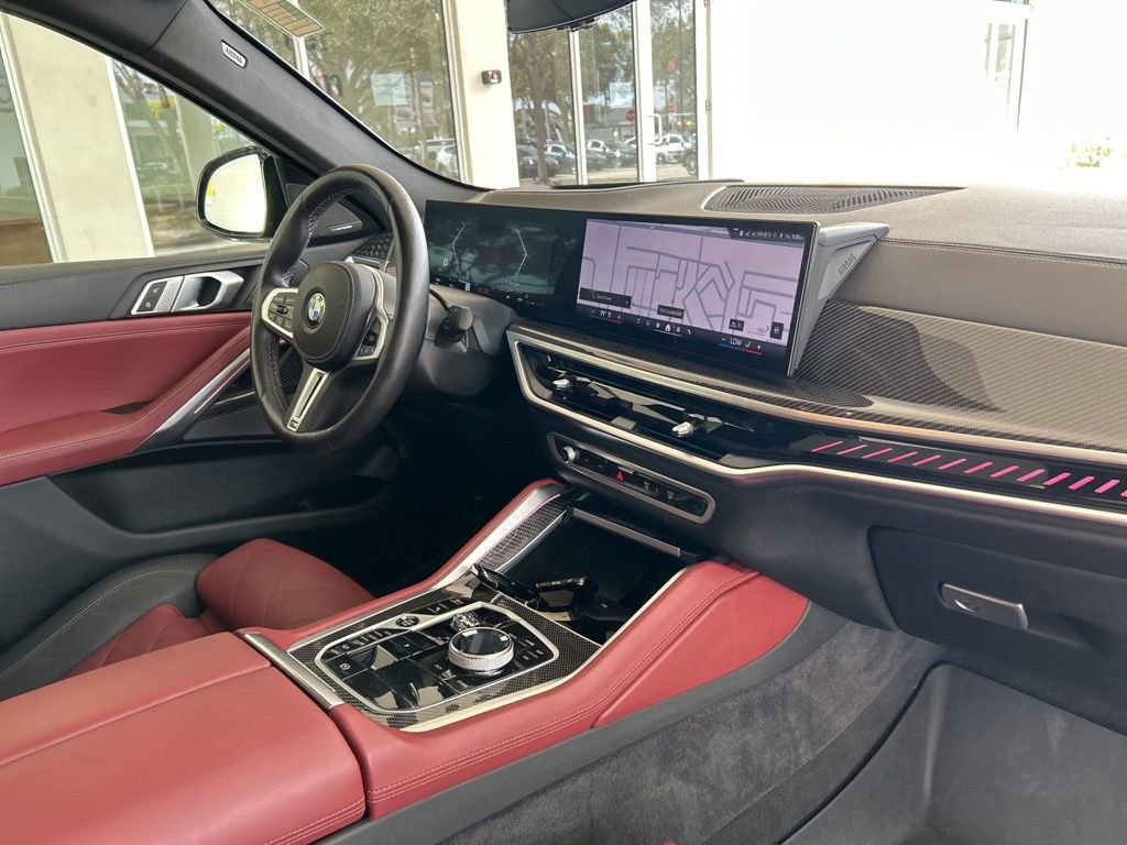 Used 2024 BMW X6 M60i image 25