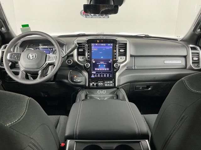 New 2026 RAM 2500 Big Horn AWD/4WD image 13