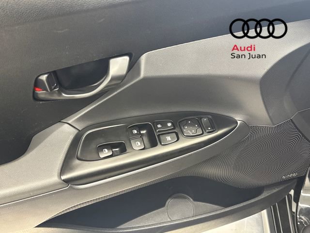 Used 2019 Hyundai Veloster Turbo R-Spec image 29