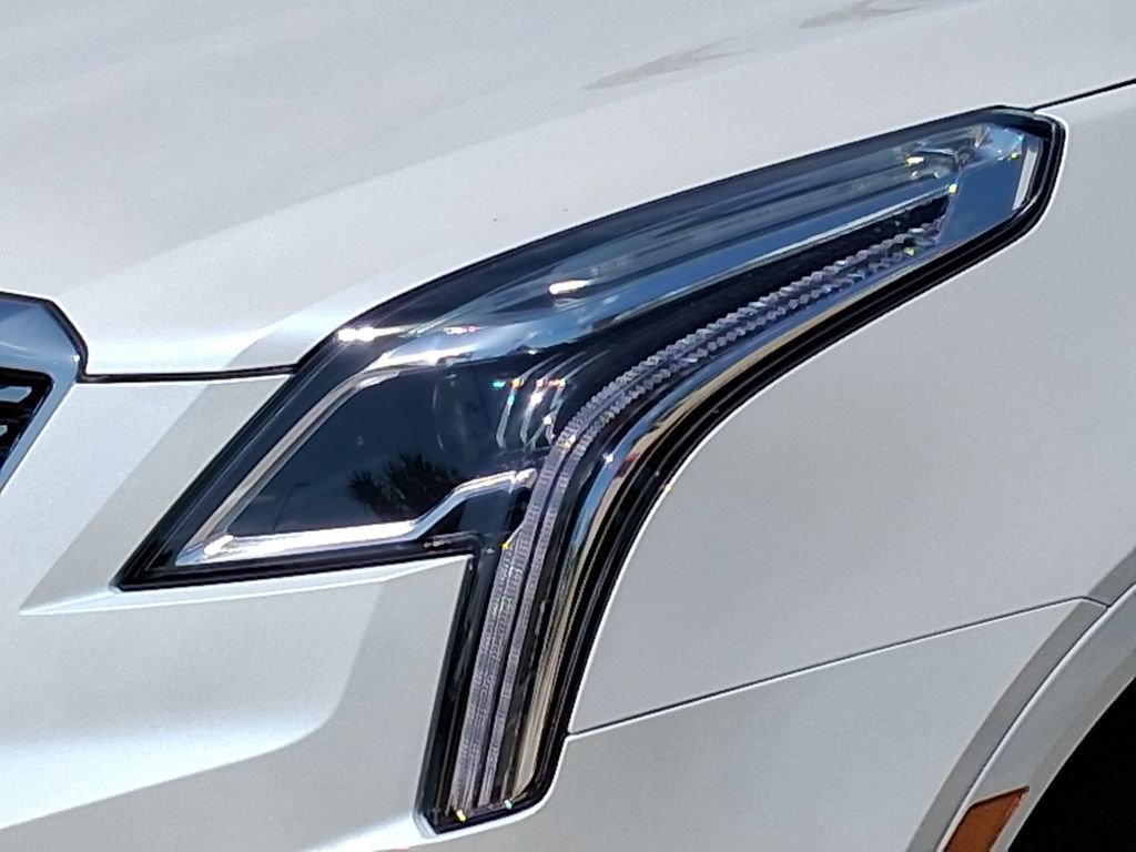 New 2026 Cadillac XT5 Premium Luxury w/ Driver Assist Package FWD image 7