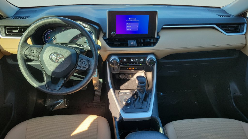 Certified 2023 Toyota RAV4 LE AWD/4WD image 11