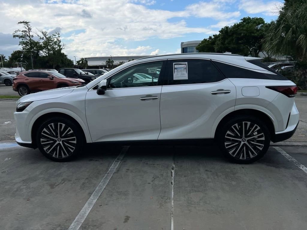 Certified 2024 Lexus RX 350 Premium Plus w/ Convenience Package FWD image 4