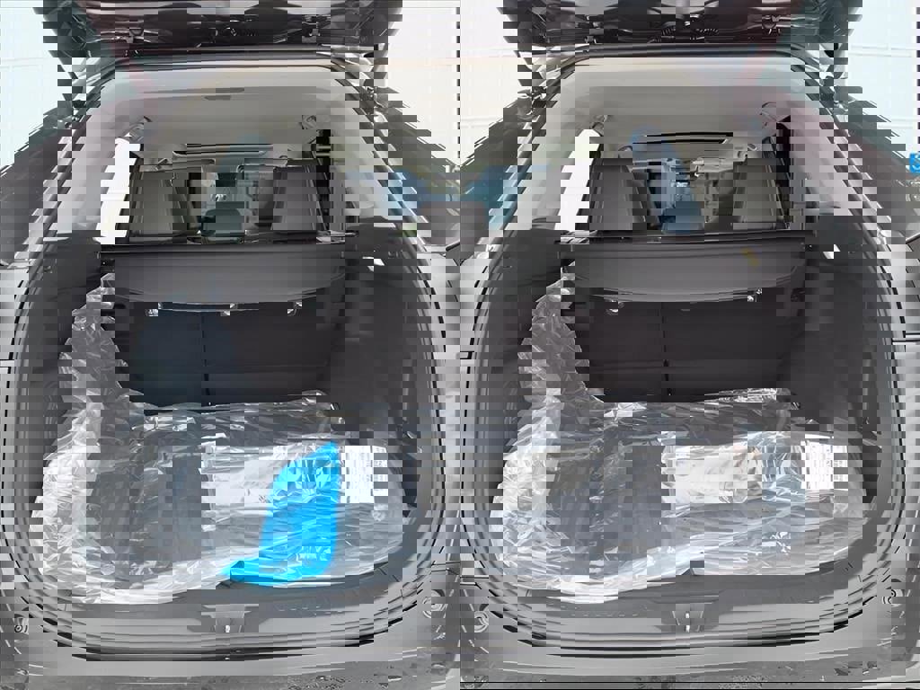 New 2025 Toyota RAV4 XLE Premium image 4