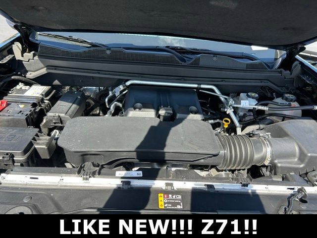 Used 2025 Chevrolet Colorado Z71 image 11