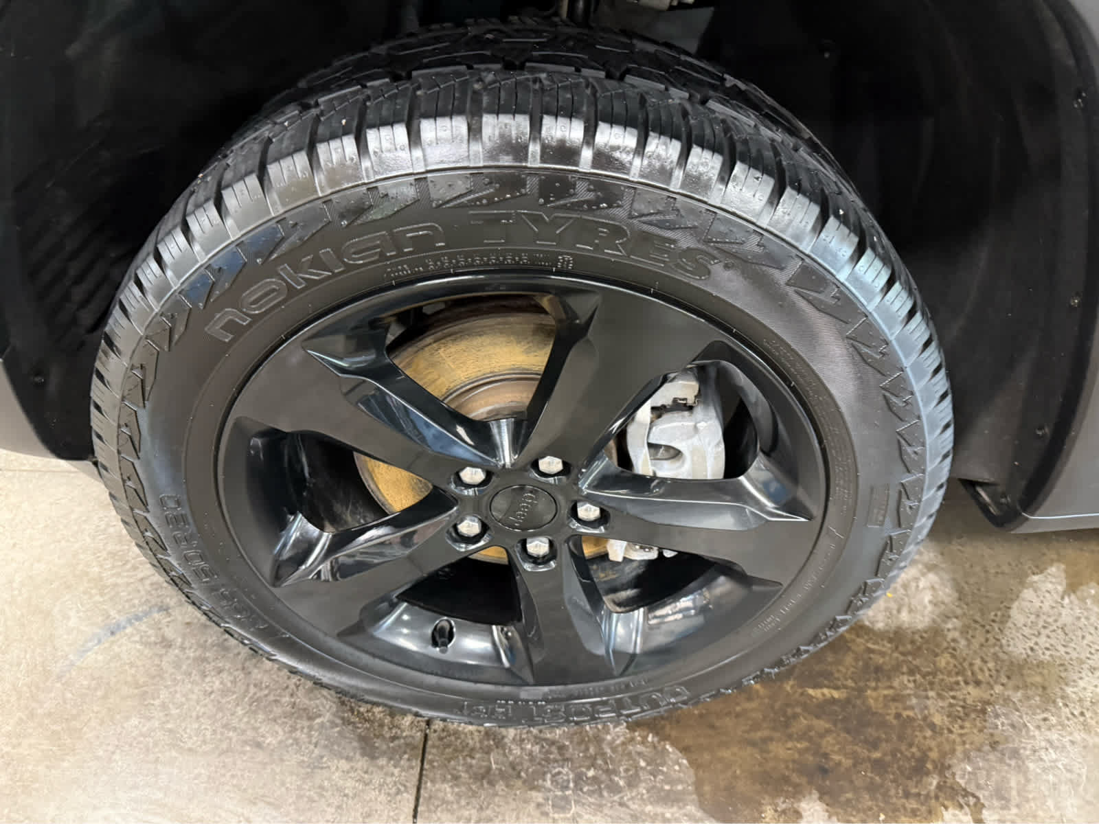 Used 2023 Jeep Grand Cherokee L Laredo AWD/4WD image 39