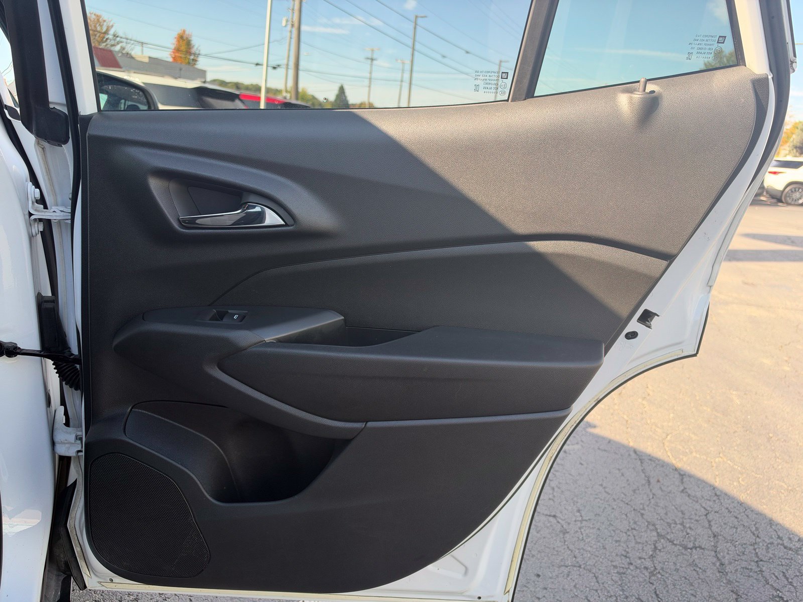 Used 2024 Chevrolet Trax RS w/ Driver Confidence Package FWD image 24