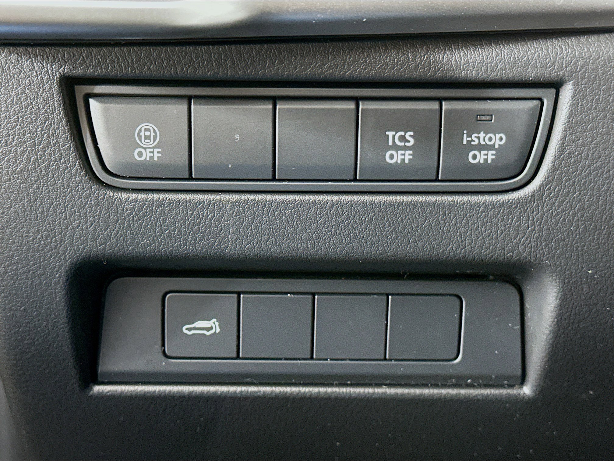 Used 2025 MAZDA CX-90 3.3 Turbo w/ Select Package image 17