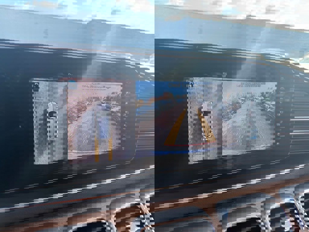 Certified 2022 Mercedes-Benz GLS 450 4MATIC image 21