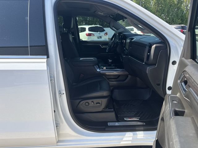 Used 2022 Chevrolet Silverado 1500 LTZ image 28