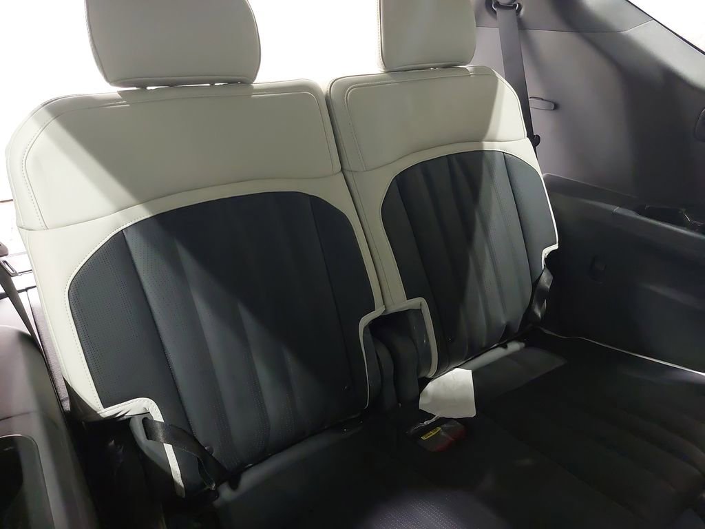 New 2026 Kia EV9 GT-Line image 12