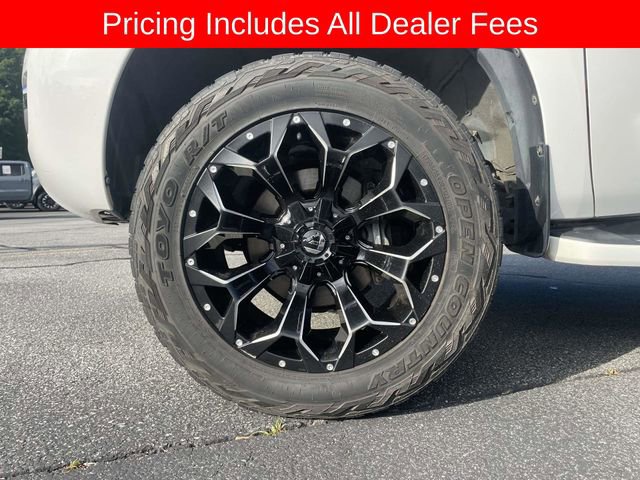 Used 2019 Toyota Sequoia Limited w/ Safety & Convenience Package AWD/4WD image 9