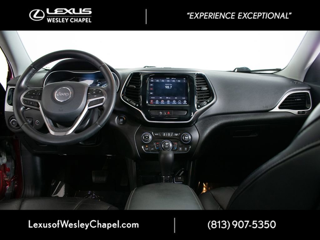 Used 2019 Jeep Cherokee Limited FWD image 23