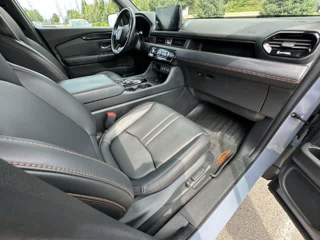 Used 2023 Honda Pilot TrailSport image 19