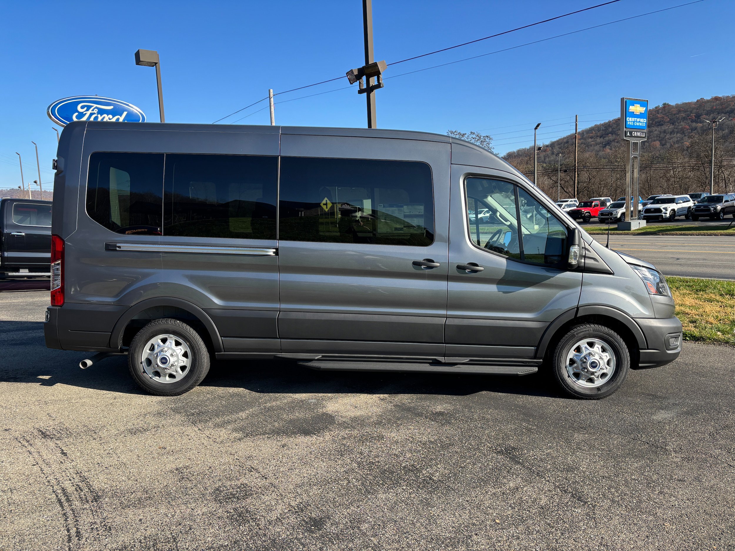 New 2025 Ford Transit 350 XL AWD/4WD video 3