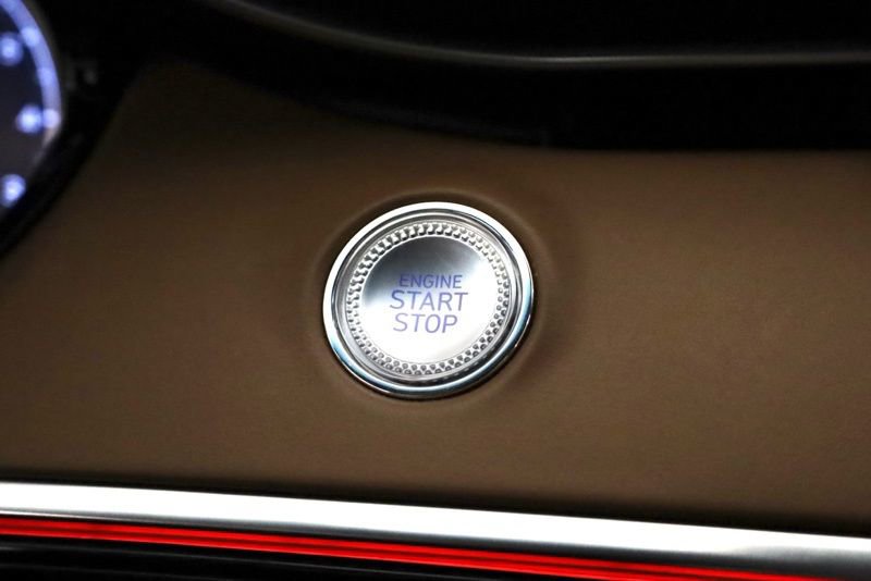 Used 2024 Genesis GV70 2.5T w/ Advanced Package image 26