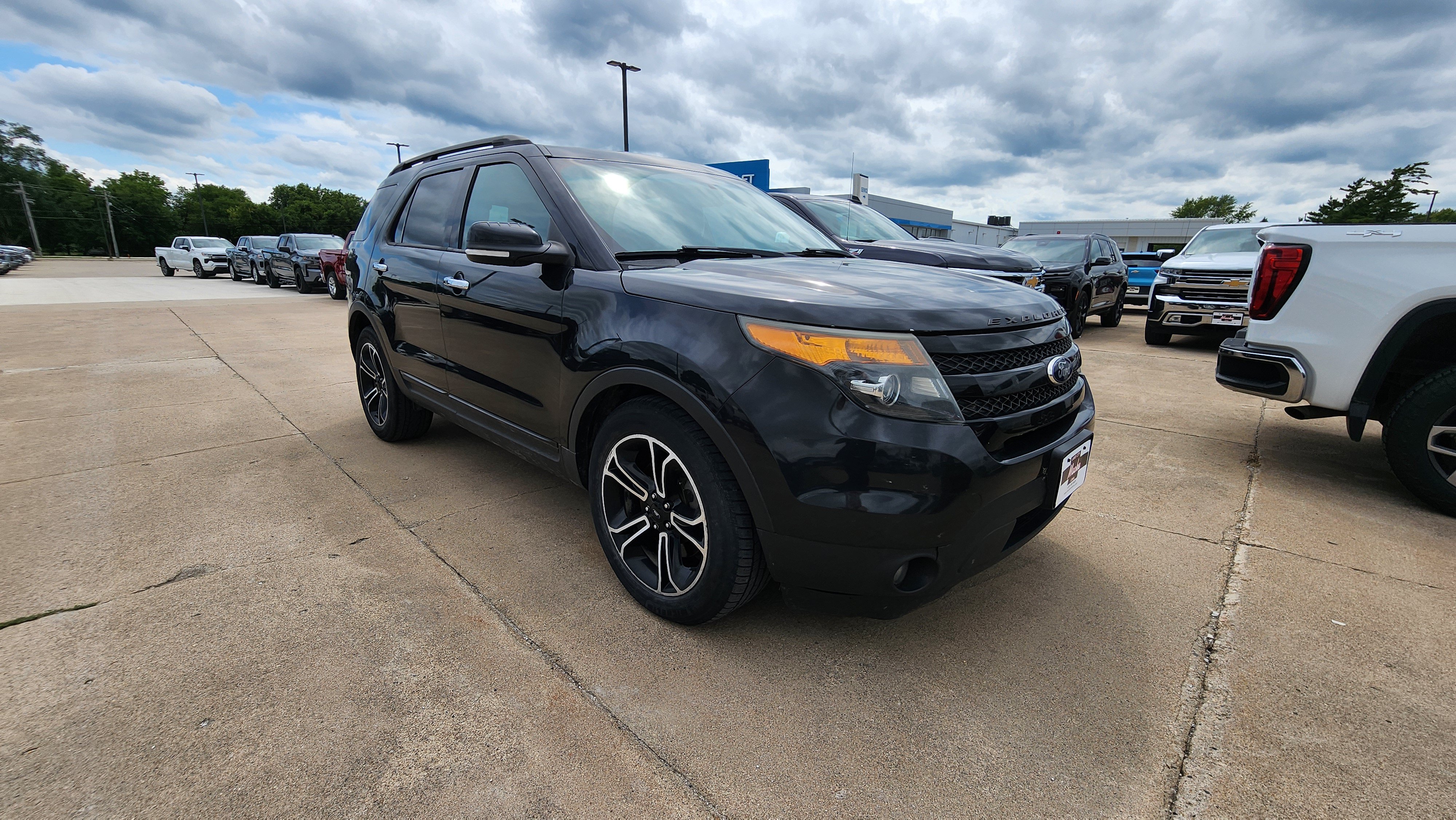 Used 2013 Ford Explorer Sport AWD/4WD image 3